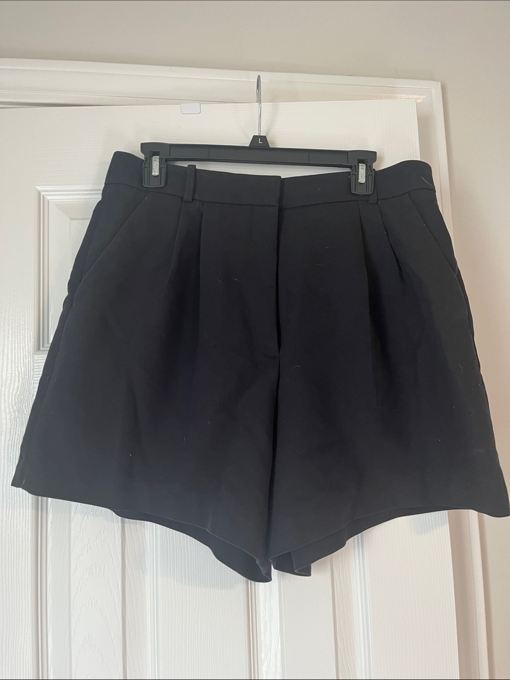 Abercrombie and Fitch Black Women's Pleated High-Waist Shorts